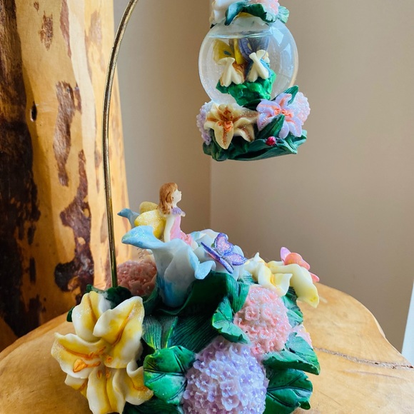 Fairies water globe - Picture 5 of 6
